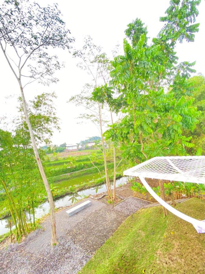 Karabineri Private Pool Jogja Villa Ngaglik Εξωτερικό φωτογραφία