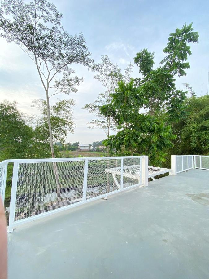 Karabineri Private Pool Jogja Villa Ngaglik Εξωτερικό φωτογραφία